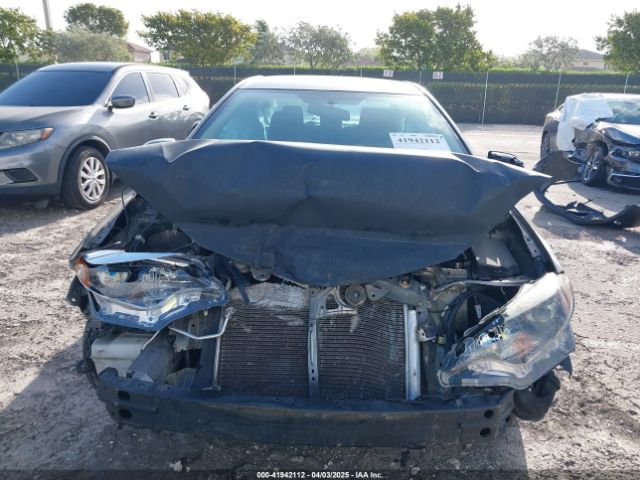 2T1BURHE5EC055624 Toyota COROLLA LE