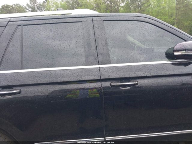 5LMJJ2LT8NEL04005 Lincoln Navigator Reserve