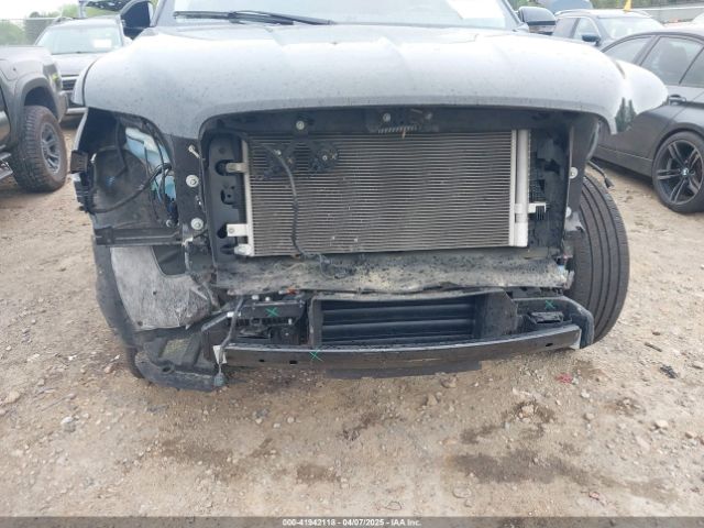 5LMJJ2LT8NEL04005 Lincoln Navigator Reserve
