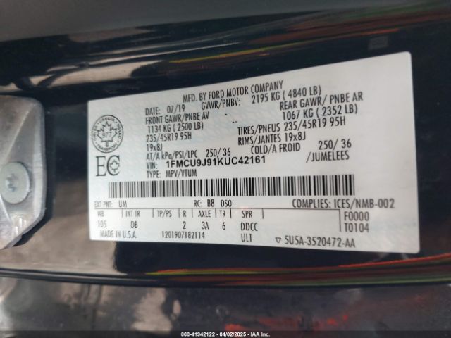 1FMCU9J91KUC42161 Ford Escape Titanium