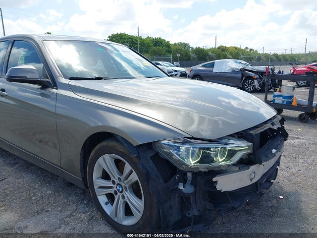 WBA8E3G5XGNU05817 BMW 328i Xdrive