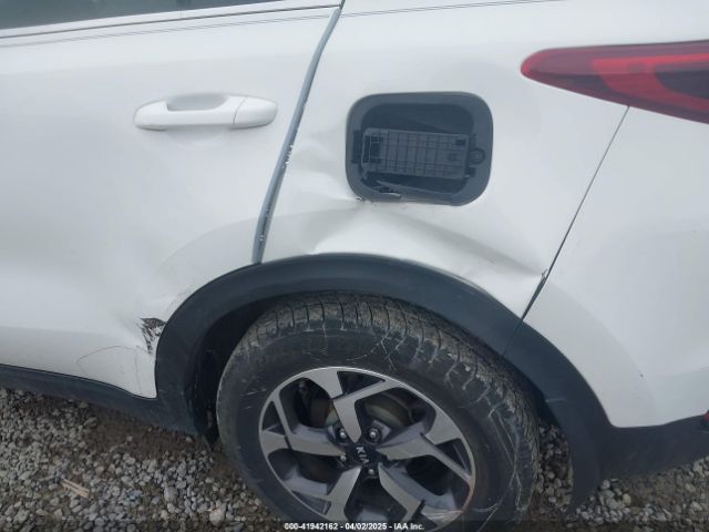 KNDPM3AC9L7693983 KIA Sportage Lx