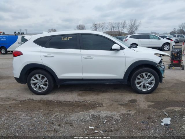 KM8J2CA47LU112028 Hyundai TUCSON SE