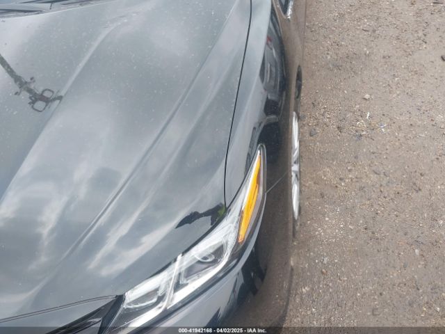 4T1C31AKXLU014202 Toyota Camry Le Hybrid
