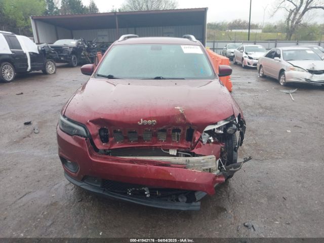 1C4PJLCB5KD149817 Jeep Cherokee Latitude Fwd