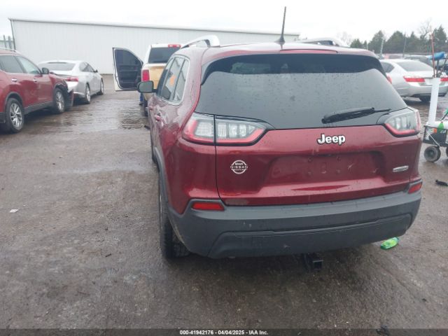 1C4PJLCB5KD149817 Jeep Cherokee Latitude Fwd
