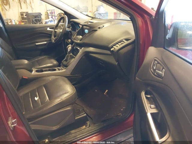 1FMCU9G96GUB81842 Ford ESCAPE SE