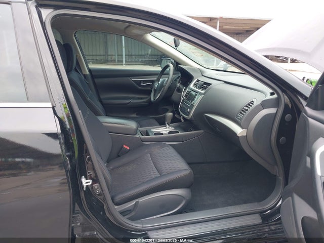 1N4AL3AP8HN351882 Nissan Altima 2.5 S