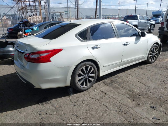 1N4AL3AP5HC147276 Nissan Altima 2.5 Sl