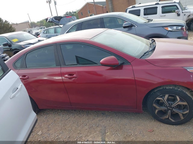 3KPF24ADXKE095612 KIA Forte Lxs