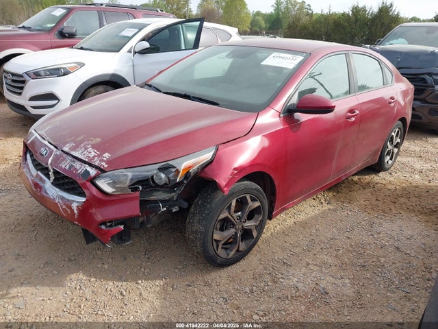 3KPF24ADXKE095612 KIA Forte Lxs