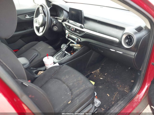3KPF24ADXKE095612 KIA Forte Lxs