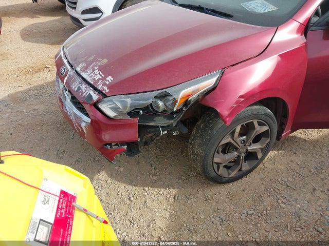 3KPF24ADXKE095612 KIA Forte Lxs