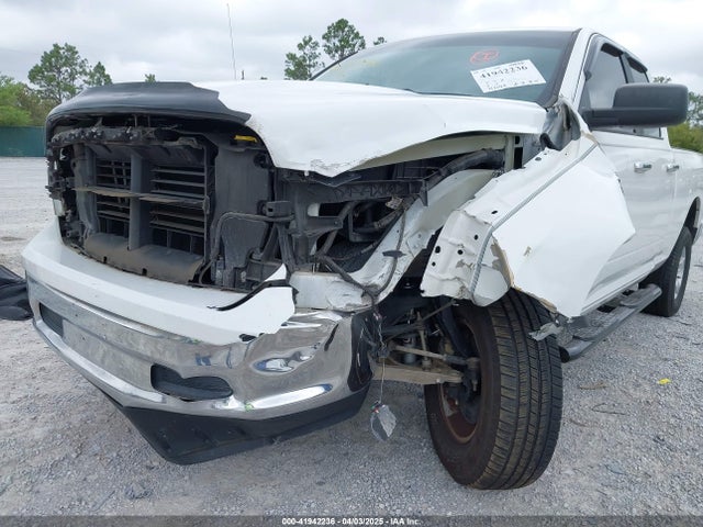 1C6RR6GG7JS303941 RAM 1500 Slt  4x2 6'4 Box