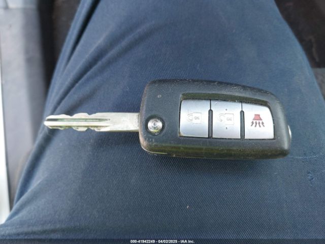 JN1BJ1CP5KW224338 Nissan Rogue Sport S