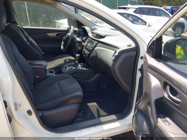 JN1BJ1CP5KW224338 Nissan Rogue Sport S