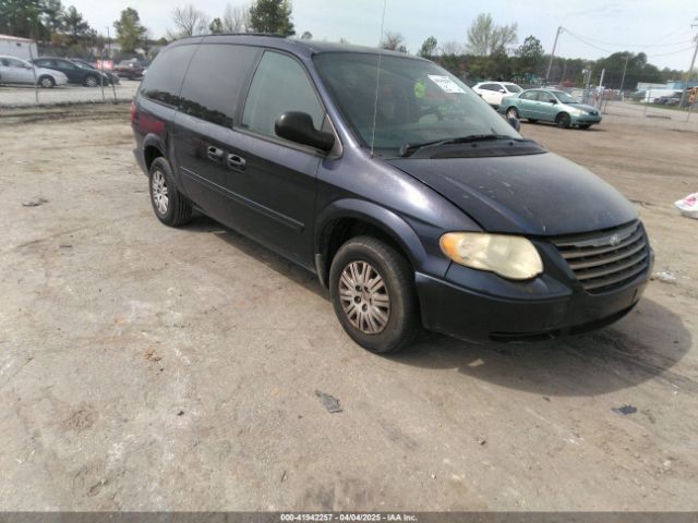 2005 CHRYSLER TOWN & COUNTRY 2C4GP44R35R401758 Photo 0