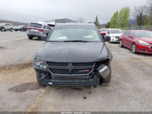 3C4PDCAB8JT448530 Dodge JOURNEY SE