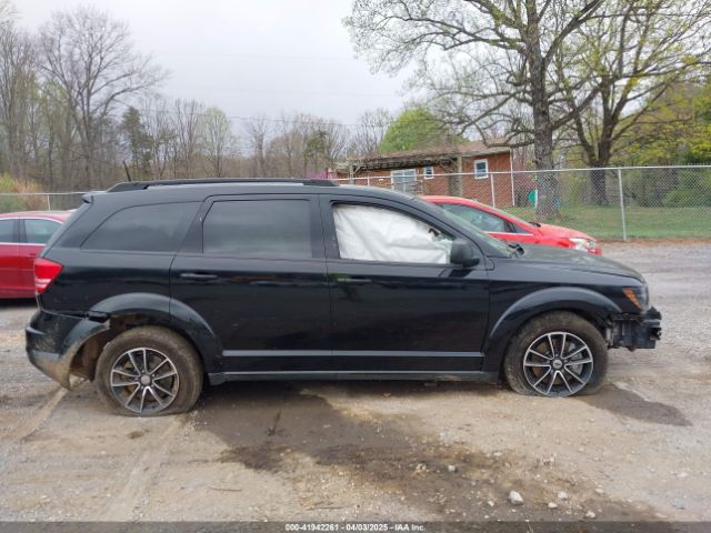 3C4PDCAB8JT448530 Dodge JOURNEY SE