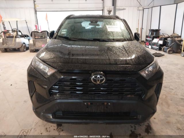 2T3F1RFV4MC186031 Toyota RAV4 LE