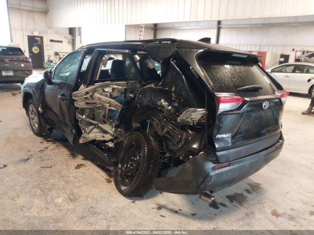 2T3F1RFV4MC186031 Toyota RAV4 LE
