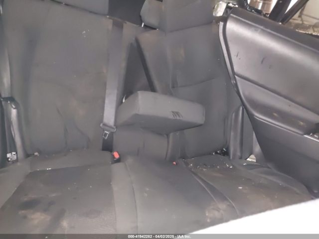 2T3F1RFV4MC186031 Toyota RAV4 LE