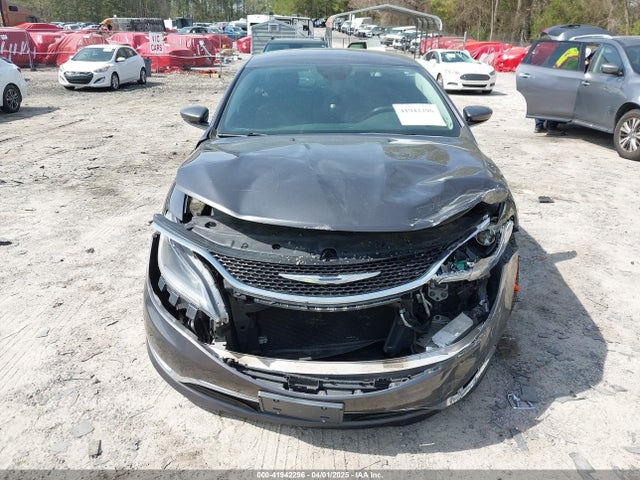 1C3CCCCG9FN686747 Chrysler 2015