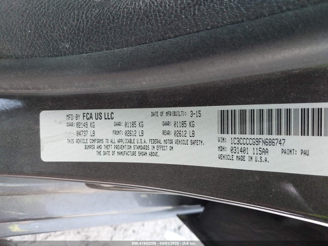 1C3CCCCG9FN686747 Chrysler 2015