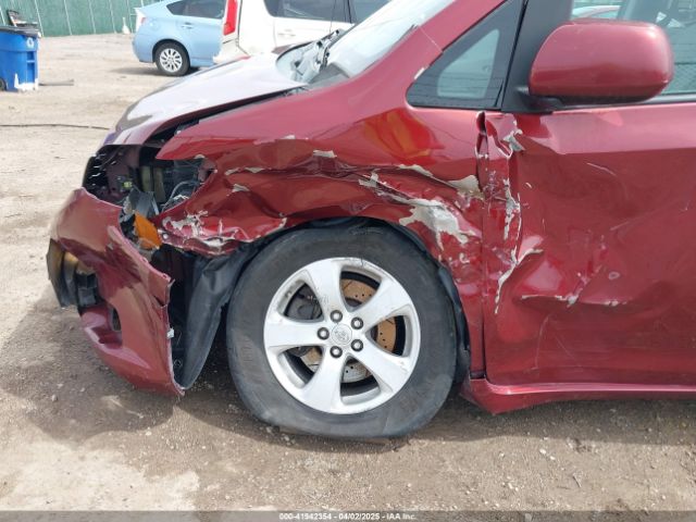 5TDKK3DC4ES462090 Toyota Sienna Le V6 8 Passenger