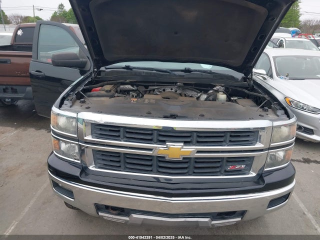 1GCVKREH2EZ411745 Chevrolet Silverado 1500 2lt
