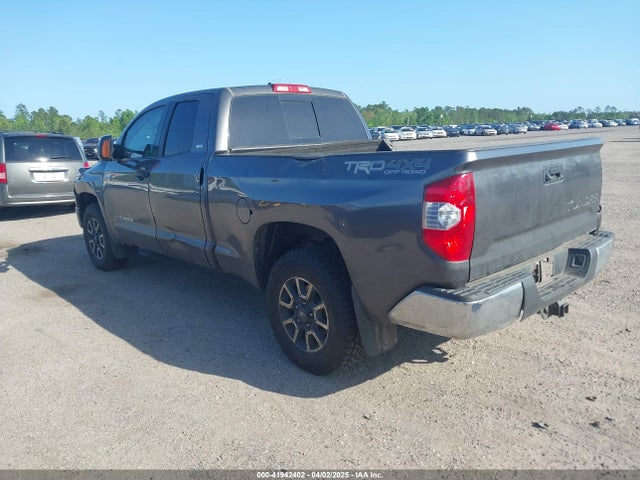 5TFUW5F1XEX351784 Toyota Tundra Sr5 5.7l V8