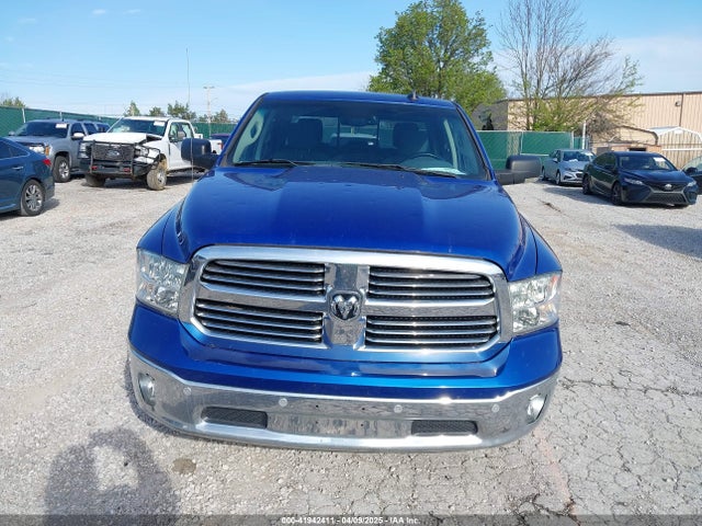 3C6RR7LG3JG240825 RAM 1500 Big Horn  4x4 5'7 Box