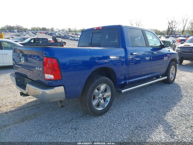 3C6RR7LG3JG240825 RAM 1500 Big Horn  4x4 5'7 Box