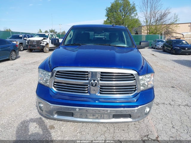 3C6RR7LG3JG240825 RAM 1500 Big Horn  4x4 5'7 Box