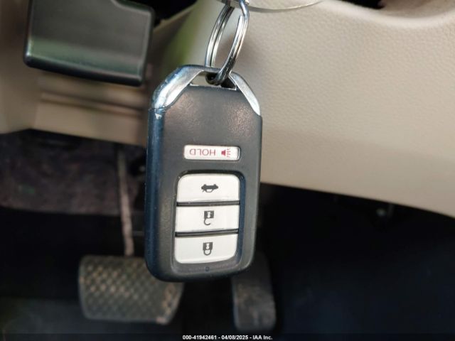 1HGCR3F90EA013084 Honda Accord Touring