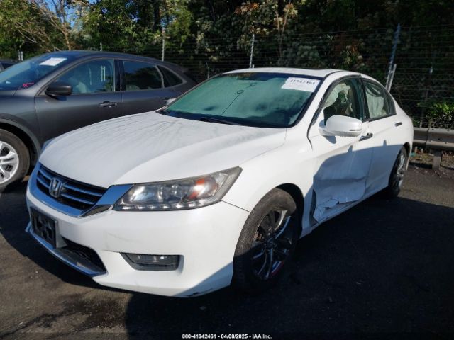1HGCR3F90EA013084 Honda Accord Touring
