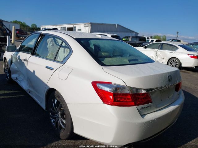 1HGCR3F90EA013084 Honda Accord Touring