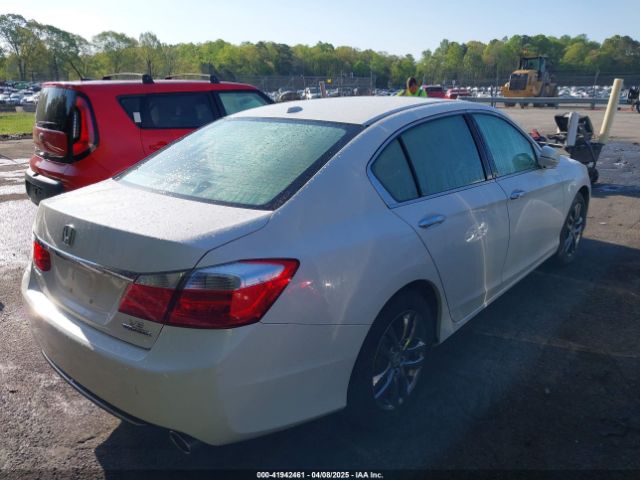 1HGCR3F90EA013084 Honda Accord Touring