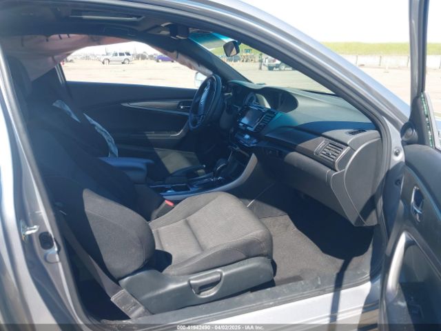 1HGCT1B7XHA009719 Honda ACCORD EX
