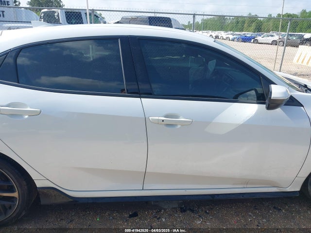 SHHFK7H46MU217885 Honda Civic Sport