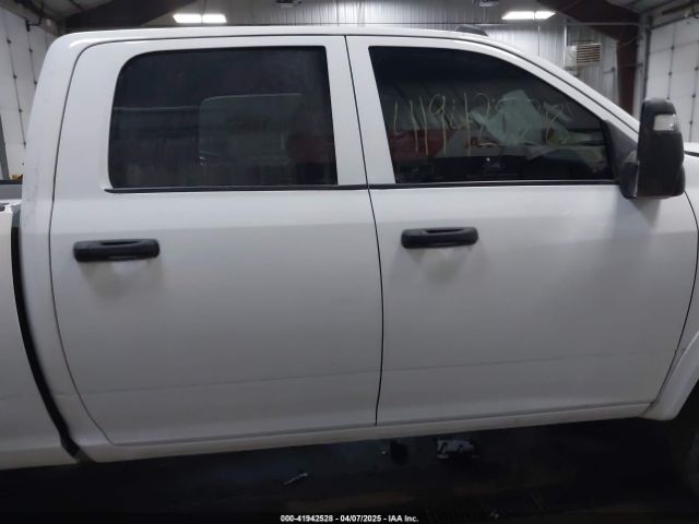 3C6UR5CL3RG102516 RAM 2500 Tradesman  4x4 6'4 Box