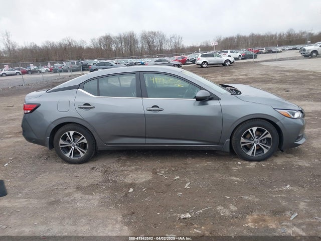 3N1AB8CV8NY208969 Nissan Sentra Sv Xtronic Cvt