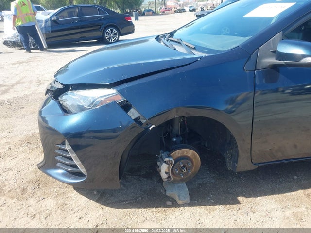 Toyota COROLLA SE 2017 5YFBURHE6HP726464 Image 6