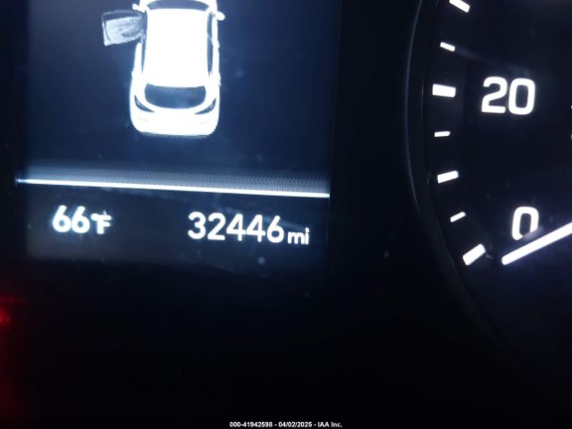 KM8J2CA44LU239822 Hyundai TUCSON SE