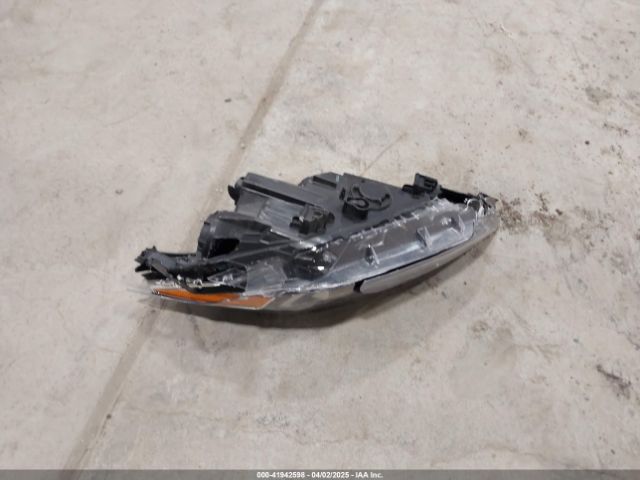 KM8J2CA44LU239822 Hyundai TUCSON SE