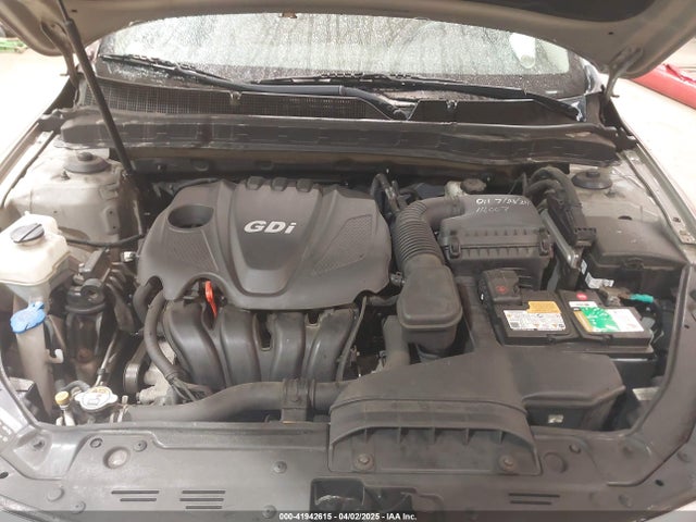 KNAGM4A7XF5557951 KIA Optima Lx