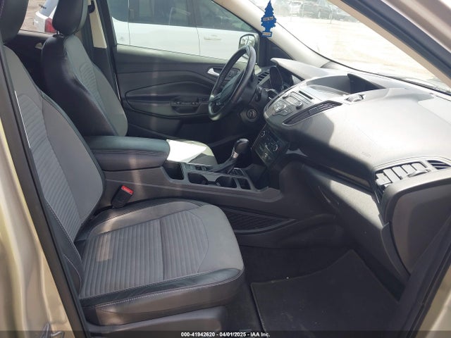 1FMCU0GD3JUD26472 Ford ESCAPE SE