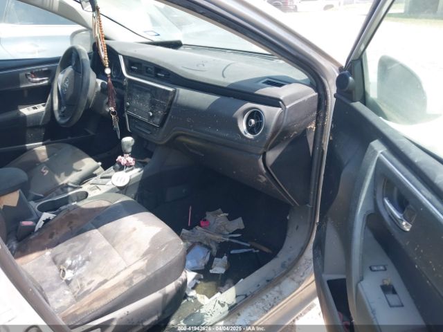 2T1BURHE1JC986244 Toyota COROLLA LE