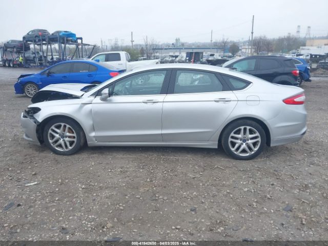 3FA6P0H72FR148978 Ford FUSION SE