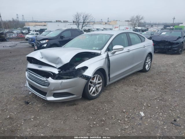 3FA6P0H72FR148978 Ford FUSION SE